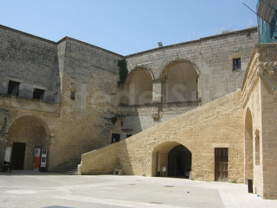 cortile Castello Di Copertino