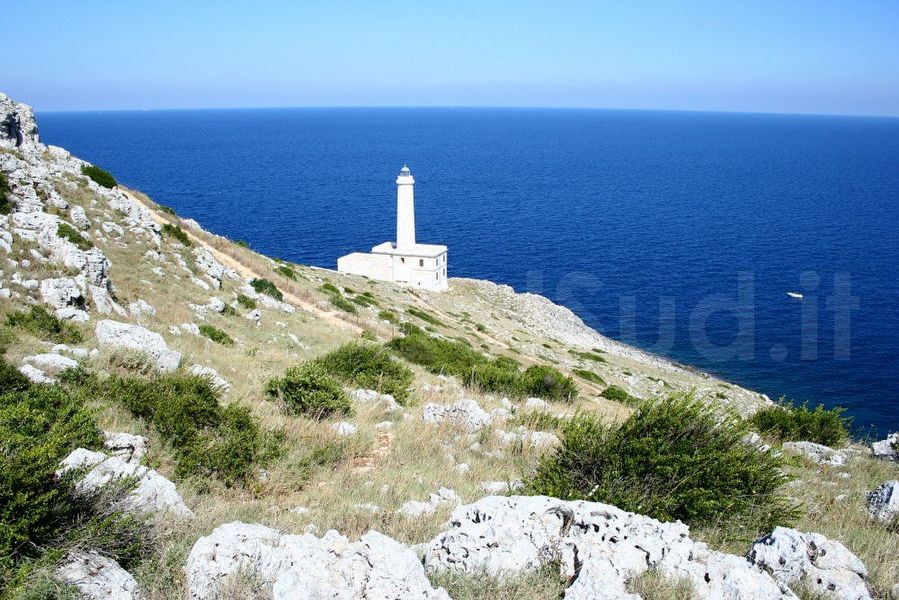 faro Punta Palascia 2