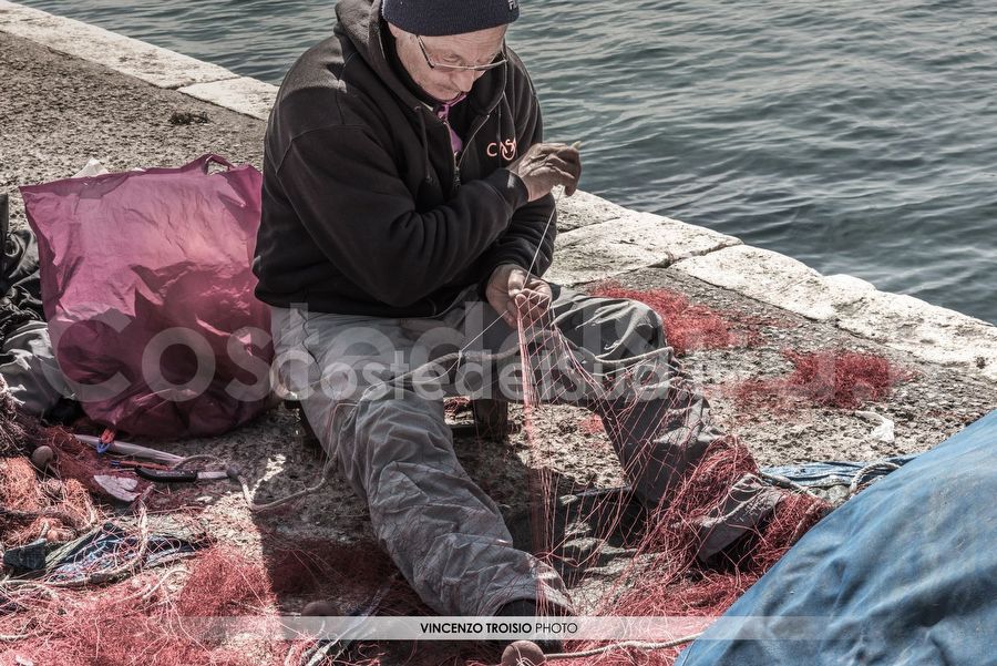 pescatore Ripara Le Reti