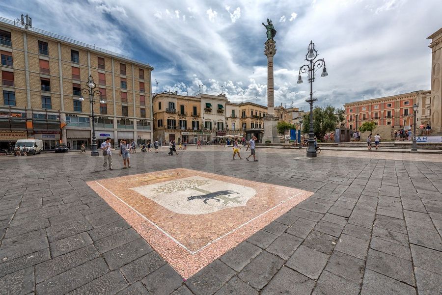 piazza Sant'Oronzo, Lecce