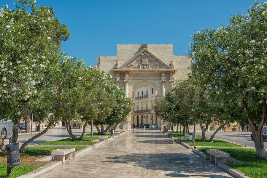 Porta Napoli, Lecce